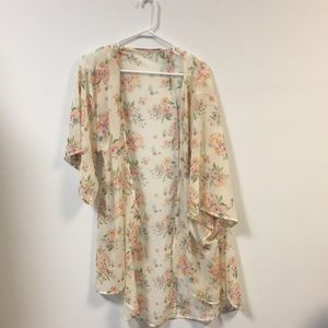 Mudd Floral Kimono